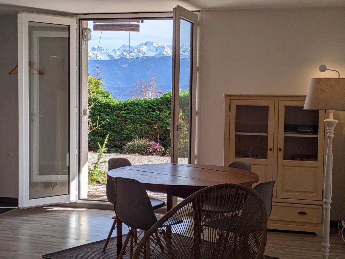 Appartement De Plain-Pied En Montagne Avec Vue Merveilleuse Sur Le Massif De Belledonne Saint Bernard du Touvet Esterno foto